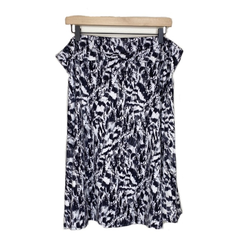 LuLaRoe Azure Black And White Animal Print Skirt